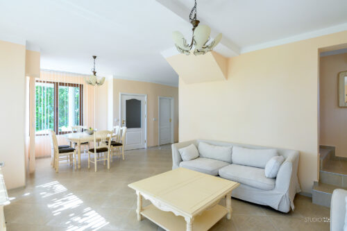 Фото и видео оглед на вила край морето