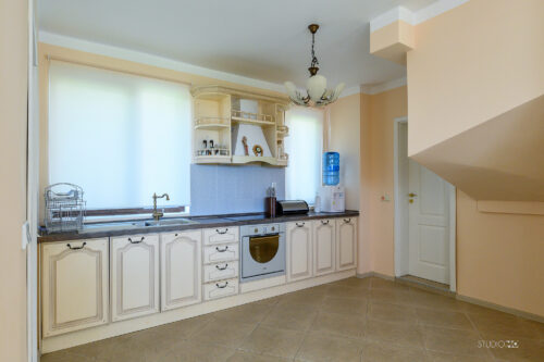 Фото и видео оглед на вила край морето