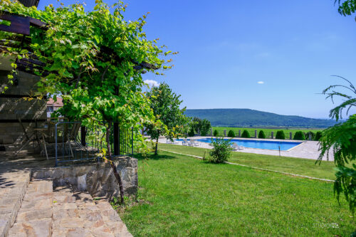 Фото и видео оглед на вила край морето