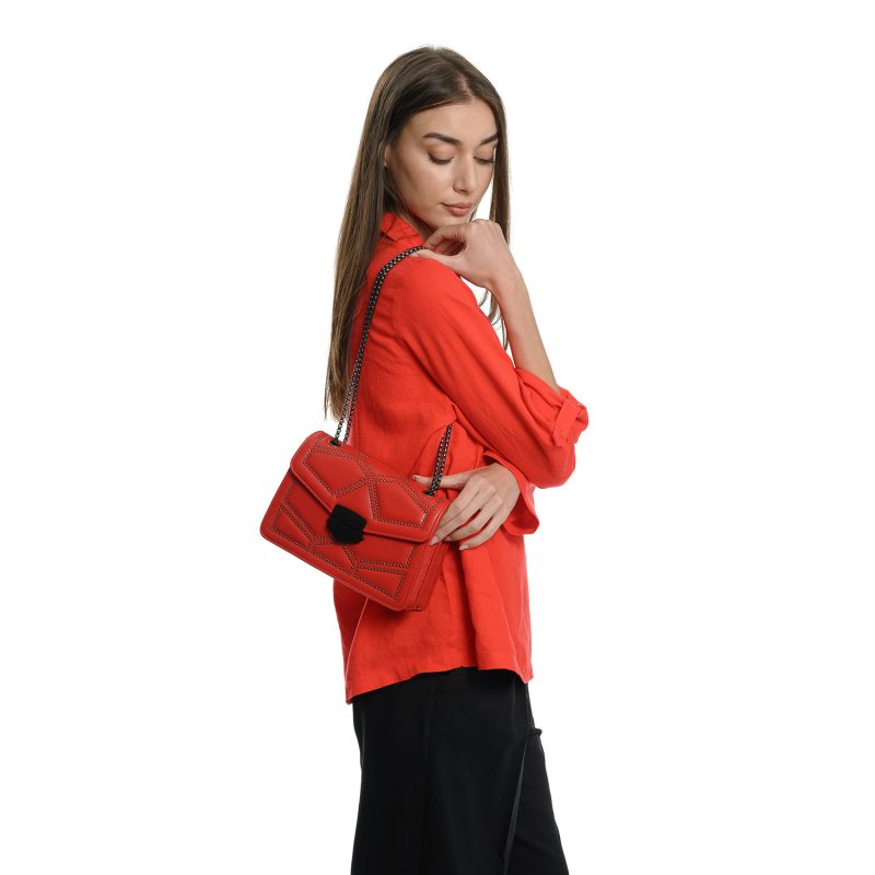 продуктова фотография | снимки за онлайн магазин Снимки с модел за онлайн магазин - продуктова фотография